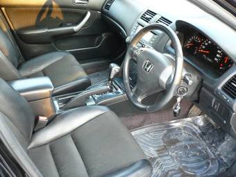 2003 Honda Accord Photos