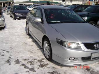 2003 Honda Accord Pictures