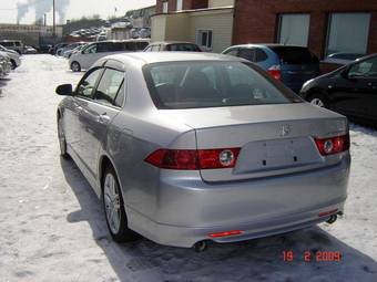 2003 Honda Accord Photos