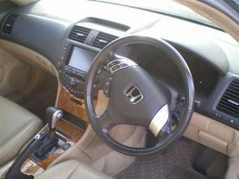 2003 Honda Accord Pictures