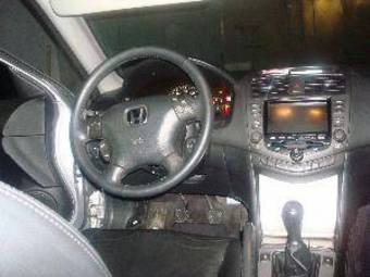 2003 Honda Accord Pictures