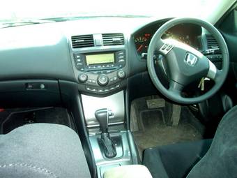 2003 Honda Accord Photos
