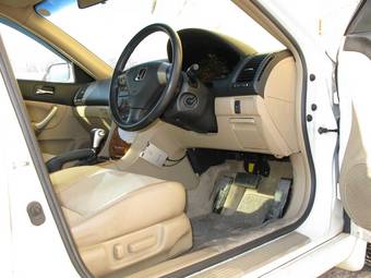 2003 Honda Accord Pictures