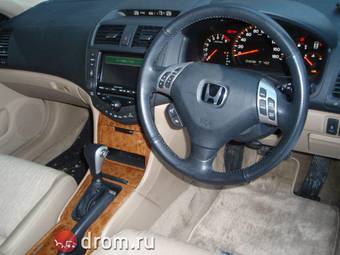 2003 Honda Accord Photos