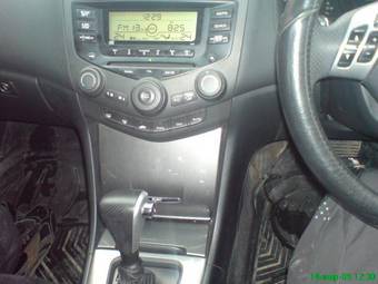 2003 Honda Accord Photos