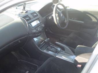 2003 Honda Accord Photos