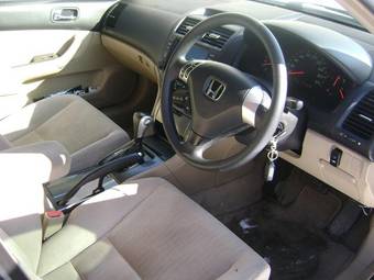 2003 Honda Accord Photos