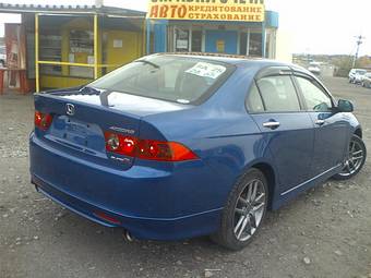 2003 Honda Accord Photos