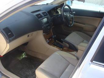 2003 Honda Accord Images