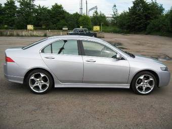 2003 Honda Accord Pictures