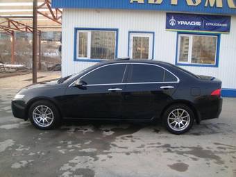 2003 Honda Accord Pictures