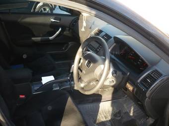 2003 Honda Accord Photos