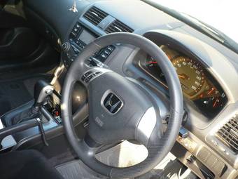 2003 Honda Accord Photos