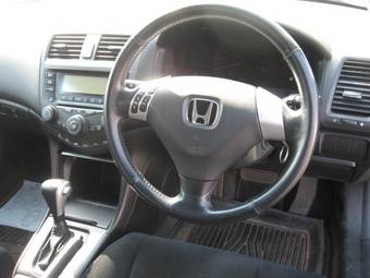 2003 Honda Accord Pictures