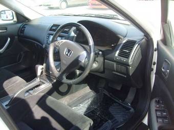 2003 Honda Accord Wallpapers