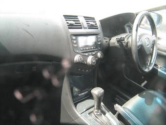 2003 Honda Accord Pictures