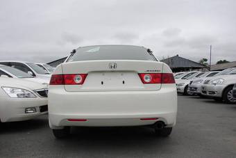 2003 Honda Accord Photos