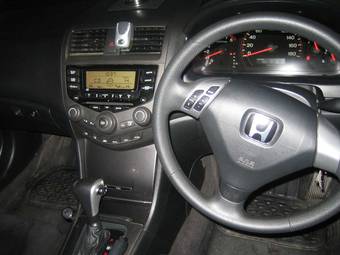 2003 Honda Accord Pictures