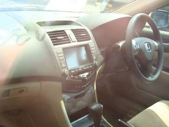 2003 Honda Accord Pictures