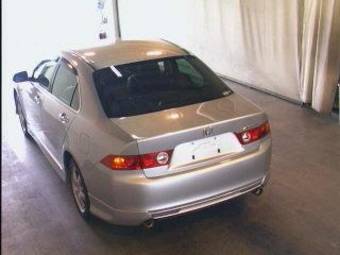 2003 Honda Accord Wallpapers