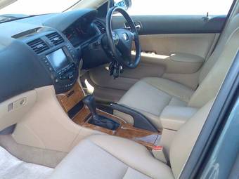2003 Honda Accord Pictures