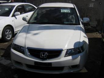 2003 Honda Accord Photos