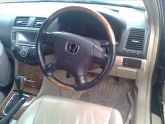 2003 Honda Accord Photos