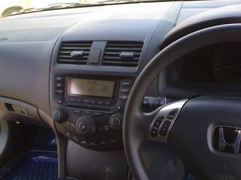 2003 Honda Accord Wallpapers