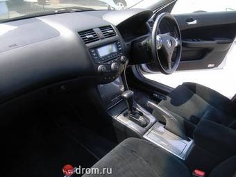2003 Honda Accord Pictures