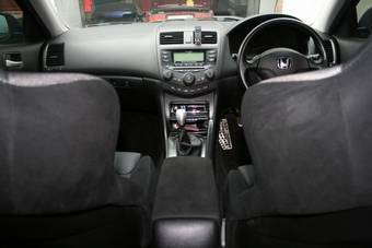 2003 Honda Accord Pictures