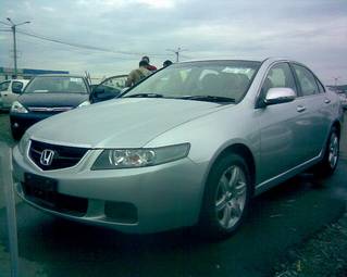 2003 Honda Accord Photos