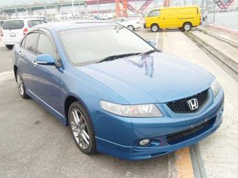 2003 Honda Accord Photos