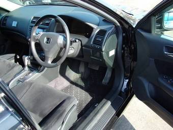 2003 Honda Accord Pictures