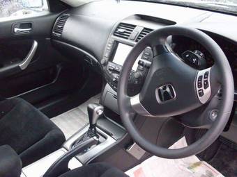 2003 Honda Accord Photos