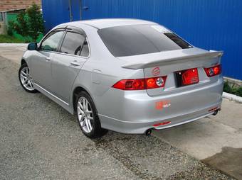 2003 Honda Accord Photos