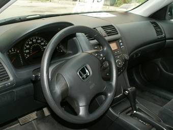 2003 Honda Accord Photos