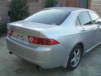 2003 Honda Accord Photos