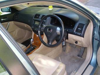 2003 Honda Accord Pictures