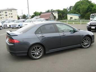 2003 Honda Accord Pictures