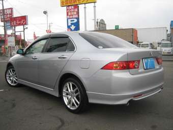 2004 Honda Accord Images