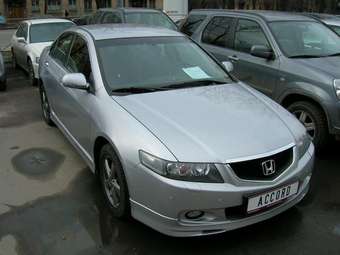 2004 Honda Accord Pictures