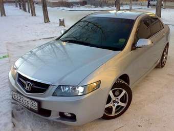 2004 Honda Accord Photos