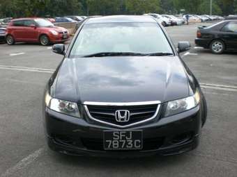 2004 Honda Accord Photos