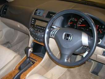 2004 Honda Accord Pictures