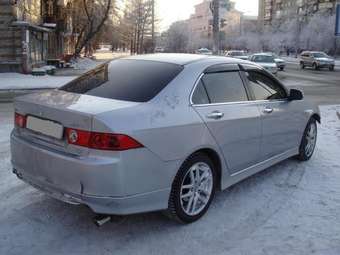 2004 Honda Accord Photos