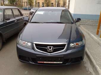 2004 Honda Accord Pictures