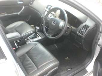 2004 Honda Accord Photos