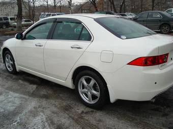2004 Honda Accord Photos