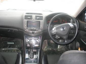 2004 Honda Accord Pictures