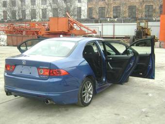 2004 Honda Accord Pictures